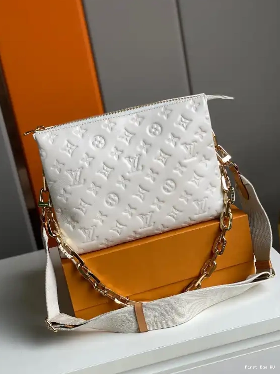 First bag LOUIS COUSSIN VUITTON PM 0508